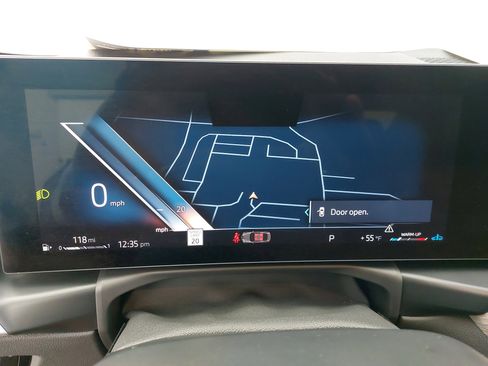 Used 2025 BMW 230i 230i w/ M Sport Package image 18