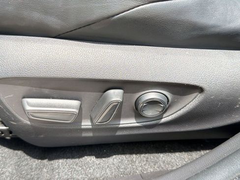 Used 2021 Toyota RAV4 XSE AWD/4WD image 13