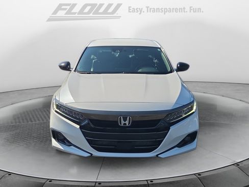 Used 2021 Honda Accord Sport image 3