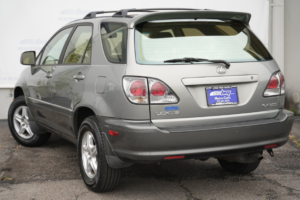 Used 2002 Lexus RX 300 4WD w/ Premium Pkg Plus image 4