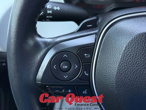 Used 2022 Toyota Corolla SE FWD image 25