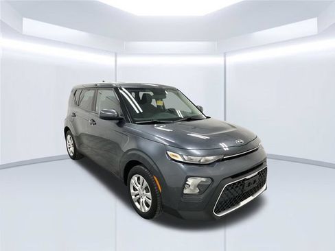 Used 2020 Kia Soul LX FWD image 11