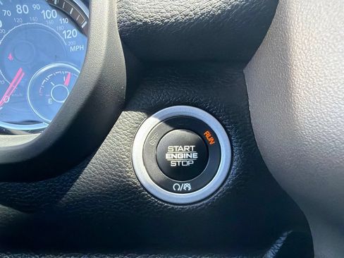 Used 2022 RAM 1500 Laramie AWD/4WD image 28