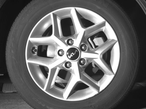 Used 2025 Kia Soul LX w/ LX Technology Package image 13