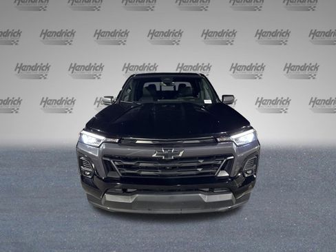 Used 2023 Chevrolet Colorado LT w/ LT Convenience Package III image 3