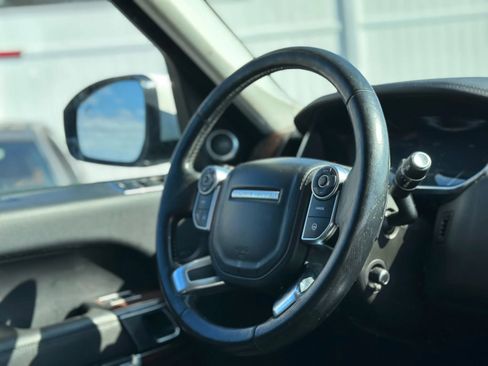 Used 2015 Land Rover Range Rover image 9