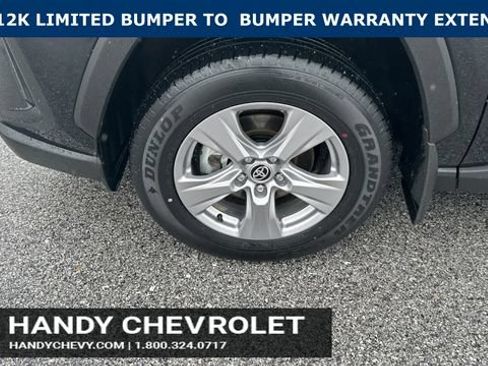 Used 2025 Toyota RAV4 XLE w/ Convenience Package AWD/4WD image 9