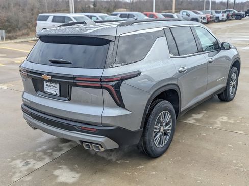New 2026 Chevrolet Traverse LT w/ LPO, Floor Liner Package image 7