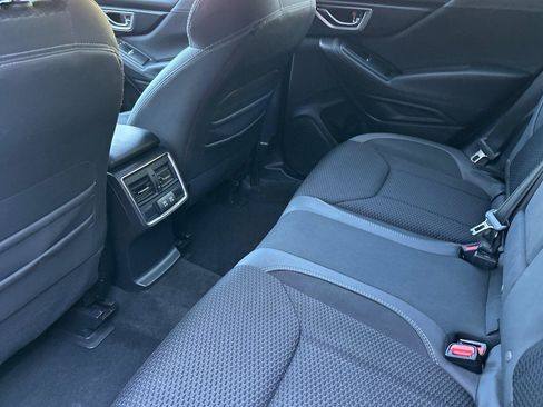 Used 2020 Subaru Forester Premium image 13