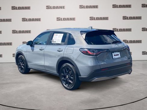 Used 2023 Honda HR-V Sport image 3