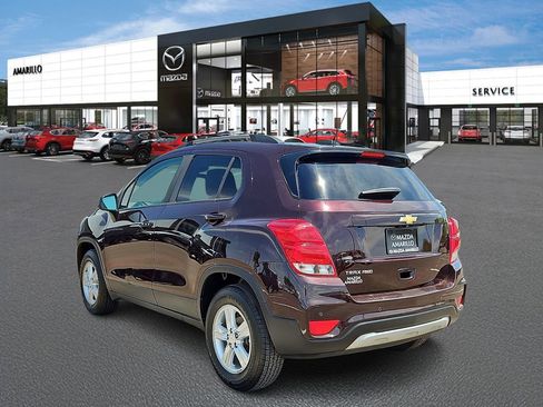 Used 2022 Chevrolet Trax LT w/ Driver Confidence Package AWD/4WD image 3