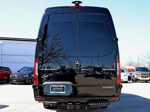 Used 2024 Mercedes-Benz Sprinter 3500 image 13