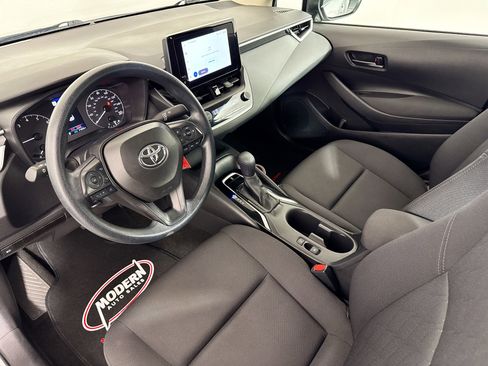 Used 2024 Toyota Corolla LE image 15