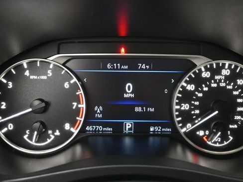Used 2020 Nissan Altima 2.5 S AWD/4WD image 12