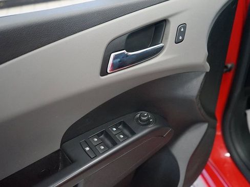 Used 2015 Chevrolet Sonic LT image 19