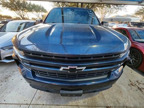 Used 2019 Chevrolet Silverado 1500 RST image 2