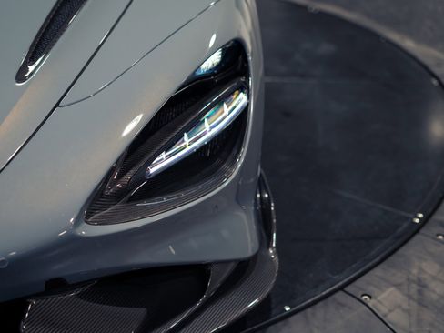 Used 2021 McLaren 765LT RWD image 27
