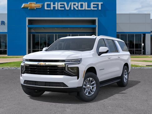 New 2026 Chevrolet Suburban LS RWD image 6