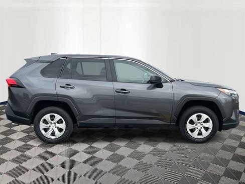 Used 2024 Toyota RAV4 LE AWD/4WD image 6