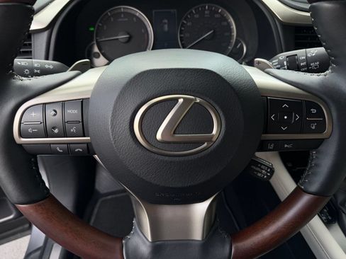 Certified 2022 Lexus RX 350 FWD w/ Premium Package image 16