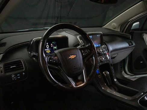 Used 2012 Chevrolet Volt Premium w/ Premium Trim Package image 23