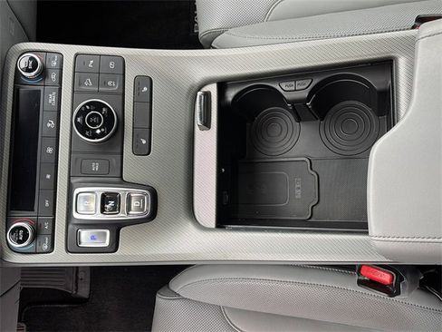 Used 2023 Hyundai Palisade SEL image 17