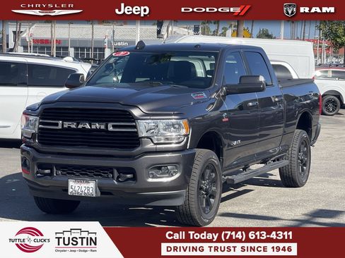 Used 2020 RAM 2500 Big Horn w/ Level 1 Equipment Group AWD/4WD image 3