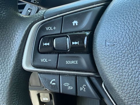Used 2019 Honda Accord LX image 15