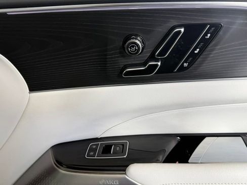 Certified 2024 Cadillac Lyriq Luxury RWD image 31