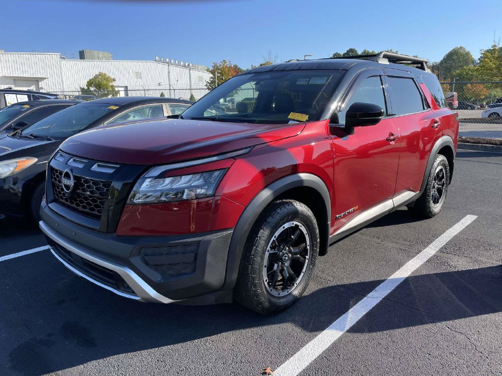 Used 2023 Nissan Pathfinder Rock Creek AWD/4WD image 4
