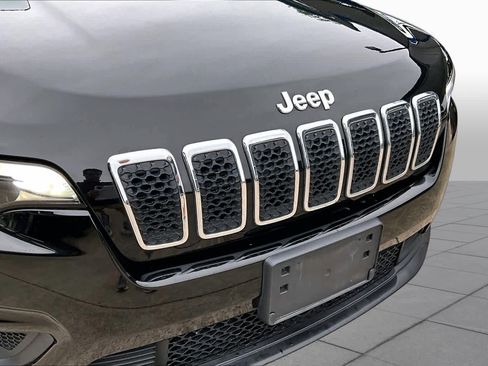Used 2022 Jeep Cherokee Latitude Lux FWD image 30