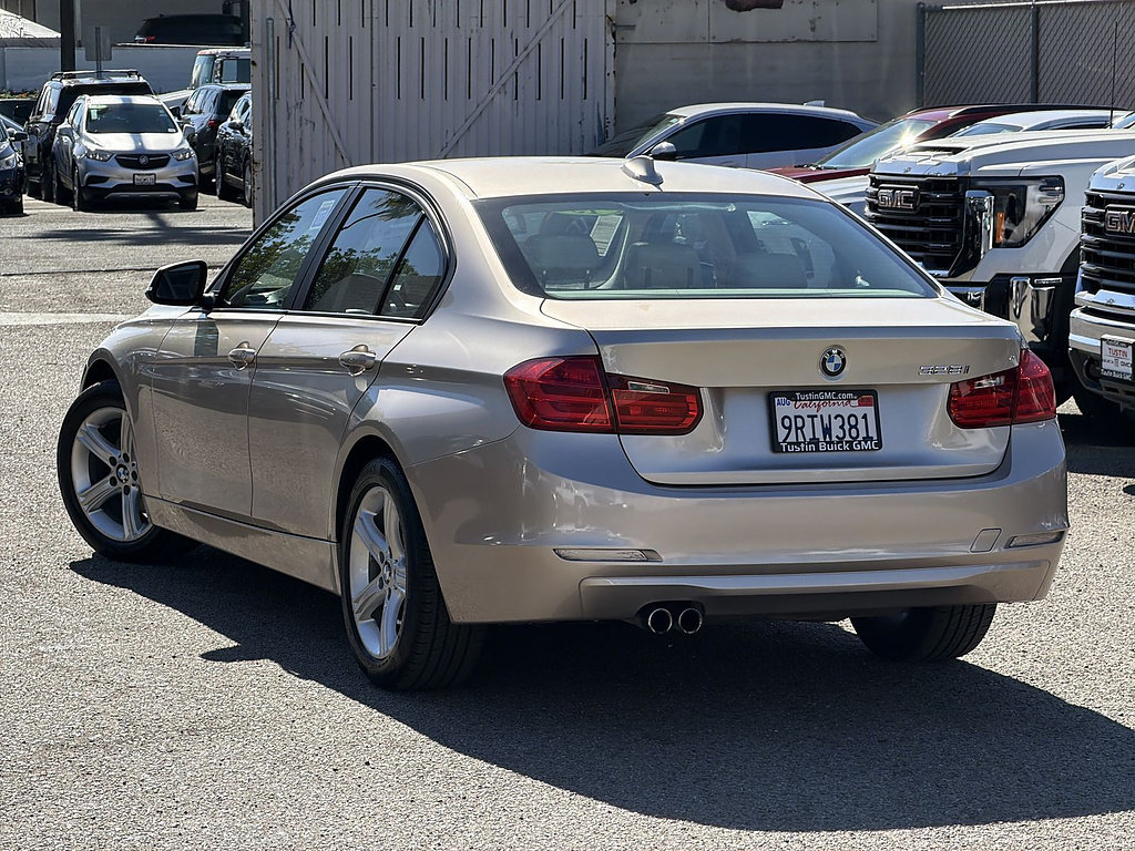 Used 2013 BMW 328i Sedan RWD image 7