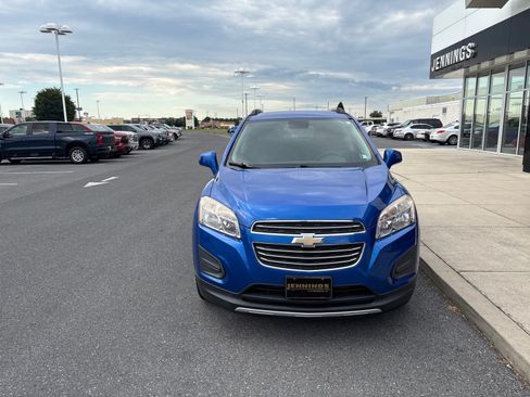 Certified 2016 Chevrolet Trax LT AWD/4WD image 2