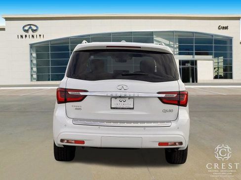 Certified 2022 INFINITI QX80 Luxe w/ Cargo Package image 5