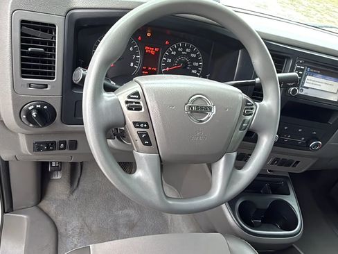 Used 2020 Nissan NV 3500 SV w/ Navigation Package image 9
