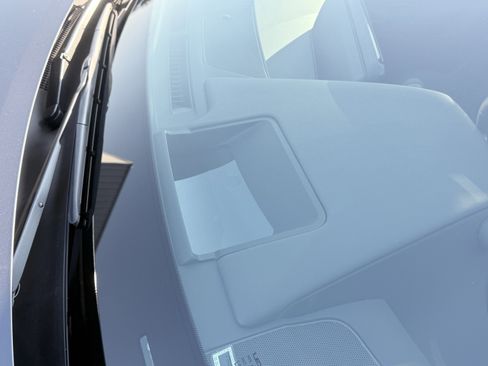 Used 2025 Lexus ES 300h F Sport image 66