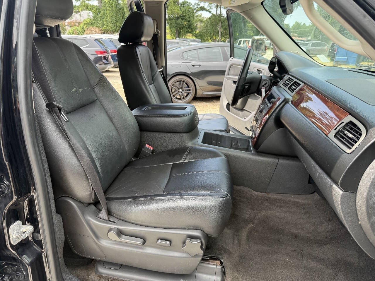 Used 2012 Chevrolet Avalanche LT w/ All-Star Edition RWD image 28