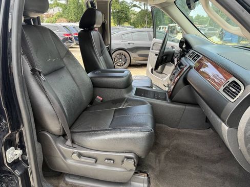 Used 2012 Chevrolet Avalanche LT w/ All-Star Edition RWD image 28