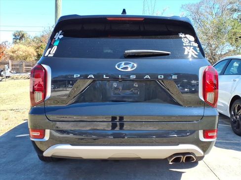 Used 2021 Hyundai Palisade Limited image 6