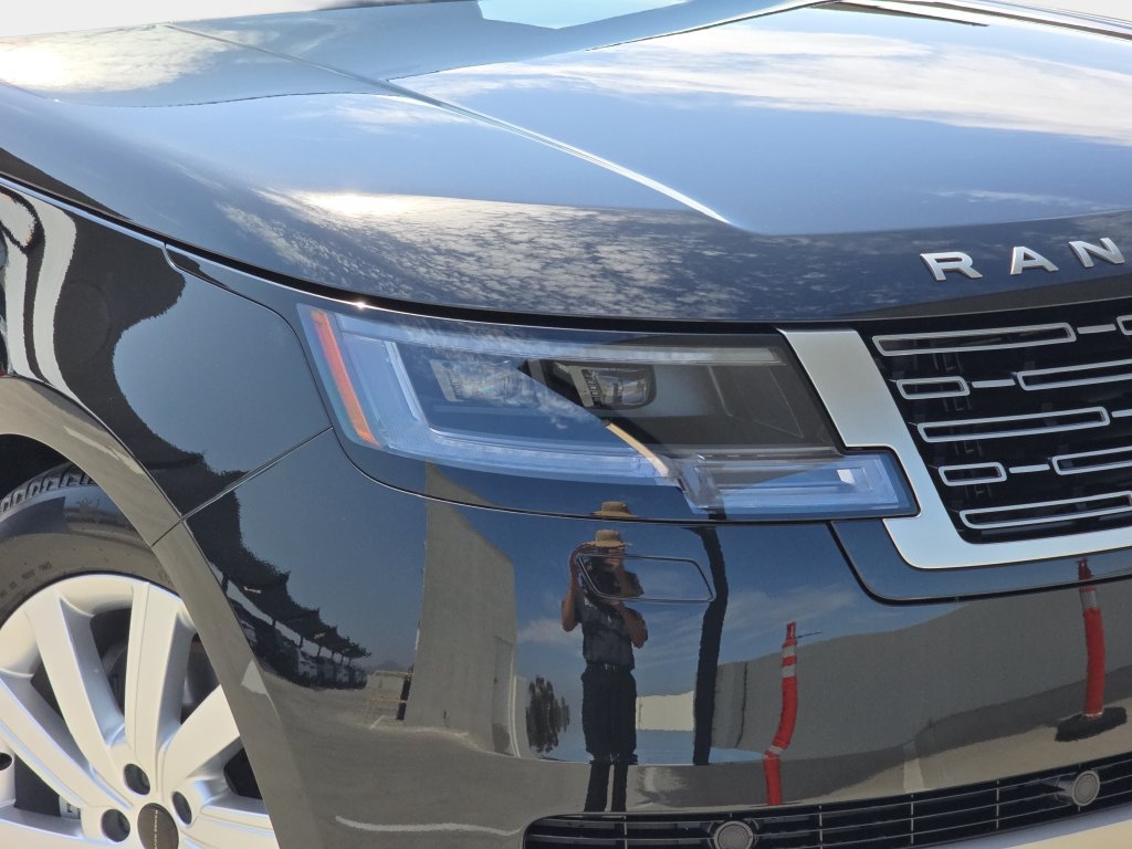 New 2026 Land Rover Range Rover SE AWD/4WD image 33