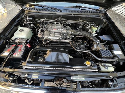 Used 1993 Toyota T100 SR5 image 17