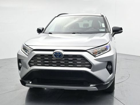Used 2021 Toyota RAV4 XSE AWD/4WD image 3