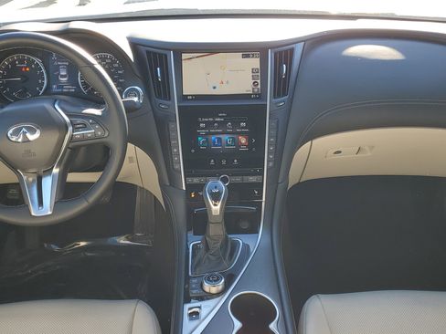 Used 2022 INFINITI Q50 Sensory image 15