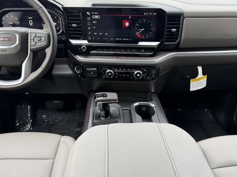 New 2026 GMC Sierra 1500 SLT w/ SLT Premium Plus Package image 33