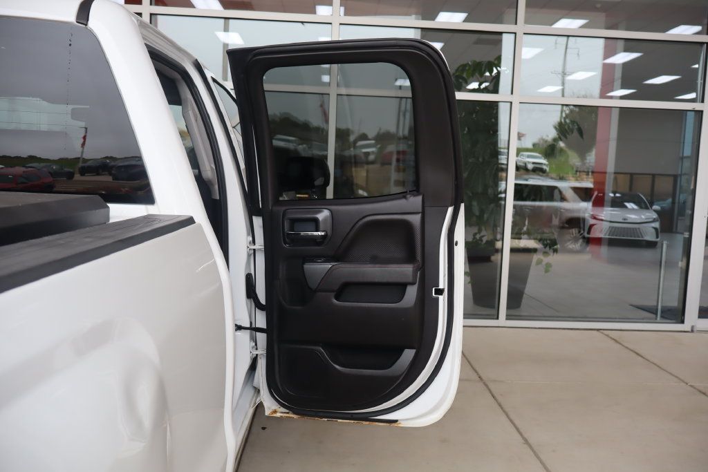 Used 2014 GMC Sierra 1500 SLT w/ All-Terrain Package AWD/4WD image 36