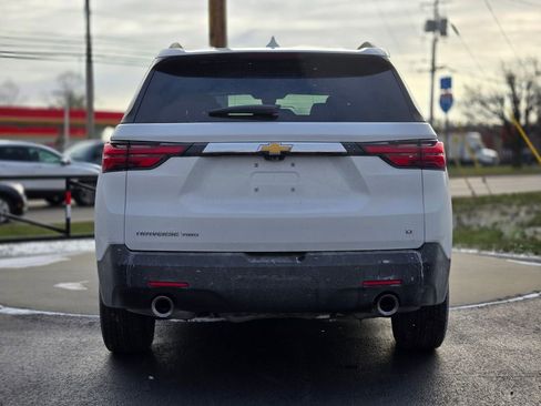 Used 2023 Chevrolet Traverse LT w/ LT Premium Package image 6