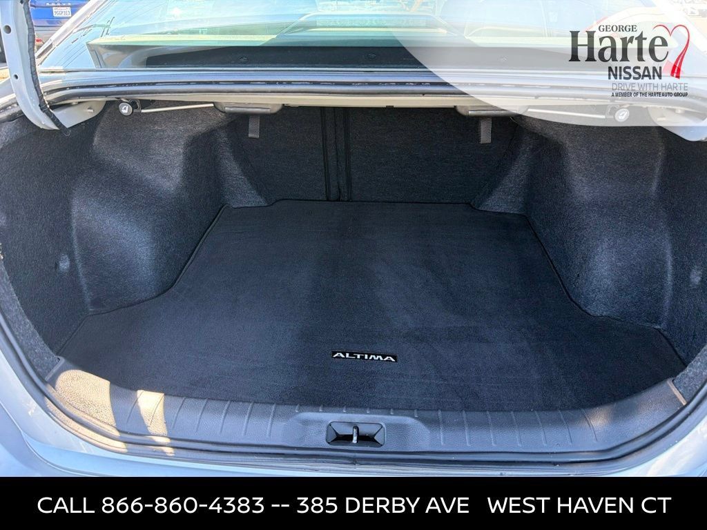 Certified 2024 Nissan Altima 2.5 SR w/ SR Premium Package AWD/4WD image 24