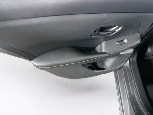 Used 2024 Nissan Sentra S FWD image 25