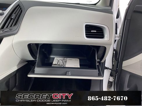 Used 2015 Chevrolet Equinox LS image 31