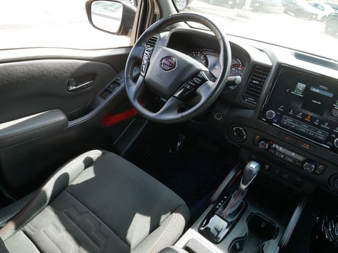 Certified 2023 Nissan Frontier PRO-4X w/ Technology Package AWD/4WD image 9